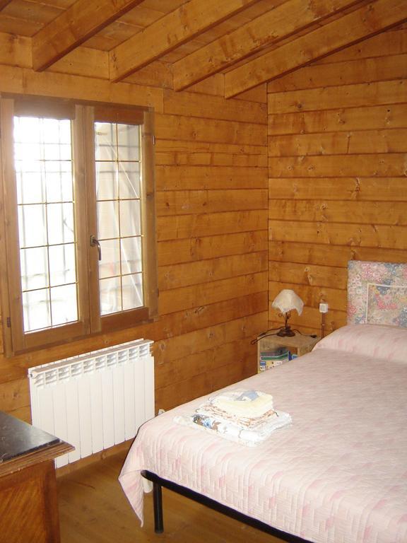 Casa Dell' Abbondanza B&B Agriturismo Vigoleno 部屋 写真