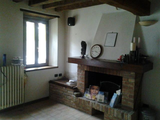 Casa Dell' Abbondanza B&B Agriturismo Vigoleno エクステリア 写真