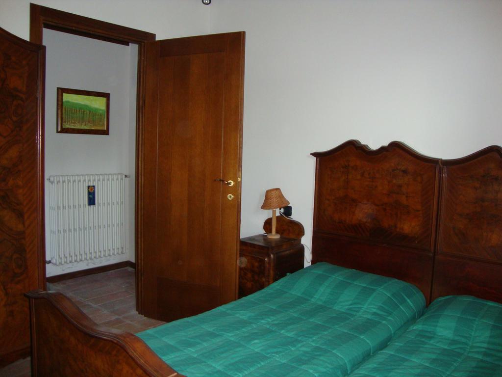 Casa Dell' Abbondanza B&B Agriturismo Vigoleno 部屋 写真
